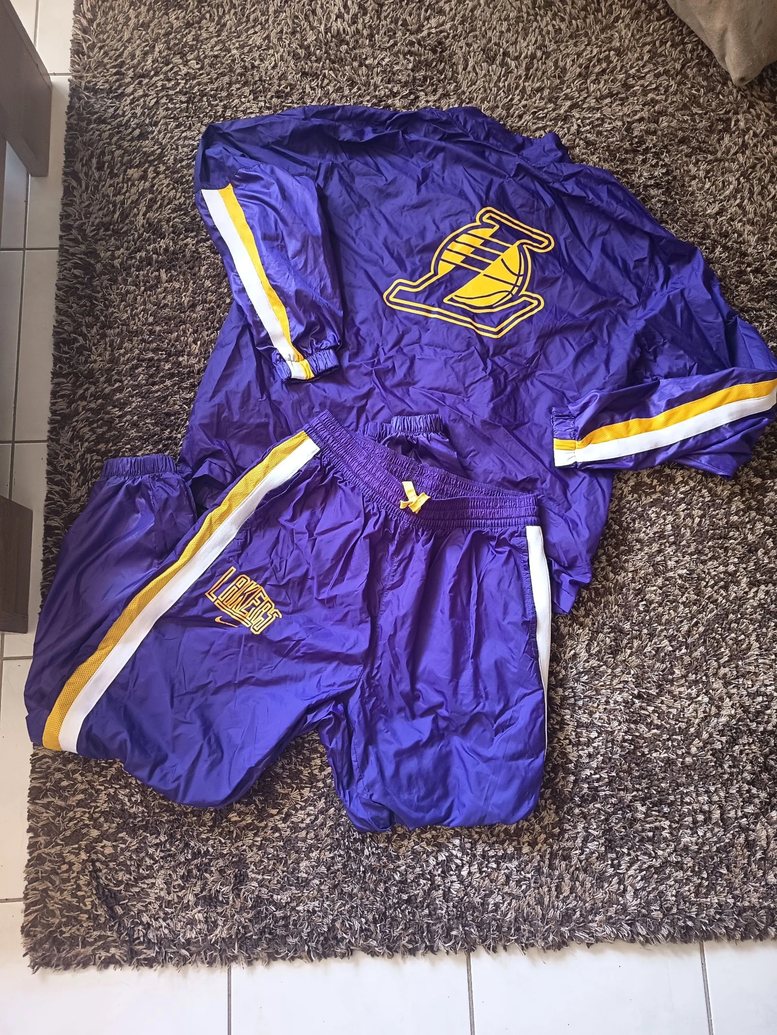 Survêtement Nike Los Angeles Lakers Taille-L NBA basketball 